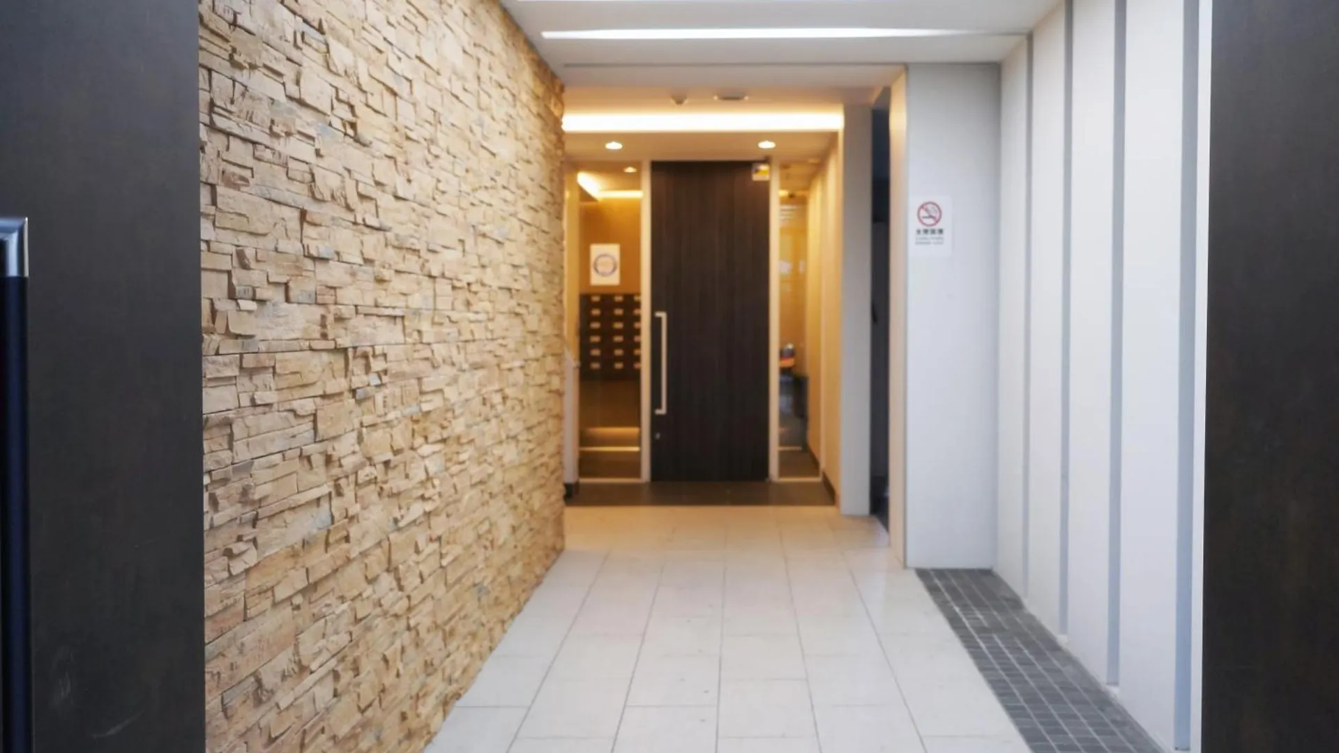 The Peak Namba Apartment Osaka
